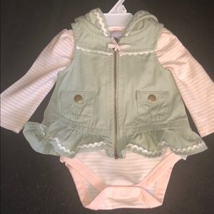 Baby shirt and vest set